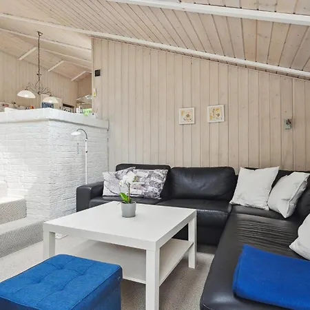 Tatil Evi Awesome In Juelsminde With Kitchen *
