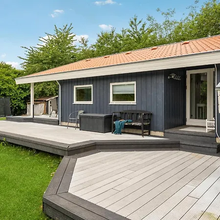 Awesome In Juelsminde With Kitchen Tatil Evi Sonderby (Midtjylland)