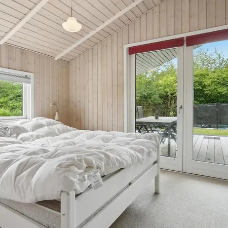 Tatil Evi Awesome In Juelsminde With Kitchen Sonderby (Midtjylland)